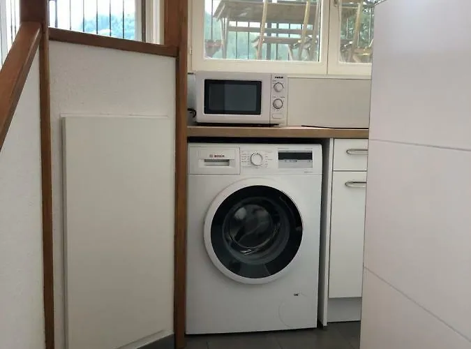 Italy إنترلاكن